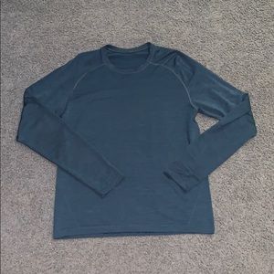 Lululemon metal vent long sleeve